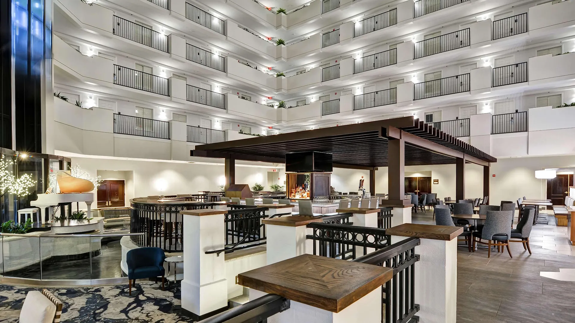 Embassy Suites By Hilton Orlando Downtown Hotel