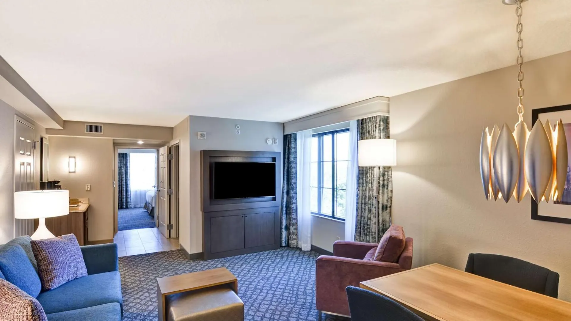 Ξενοδοχείο Embassy Suites By Hilton Orlando Downtown